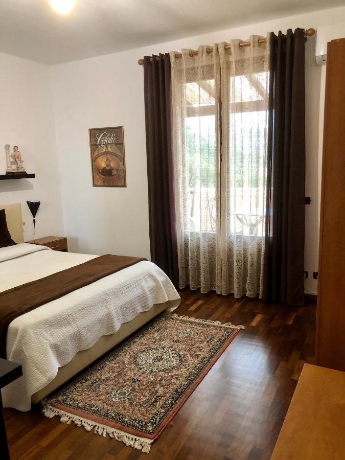 B&B Roomantic & Piscina Idromassaggio Cefalù Eksteriør billede