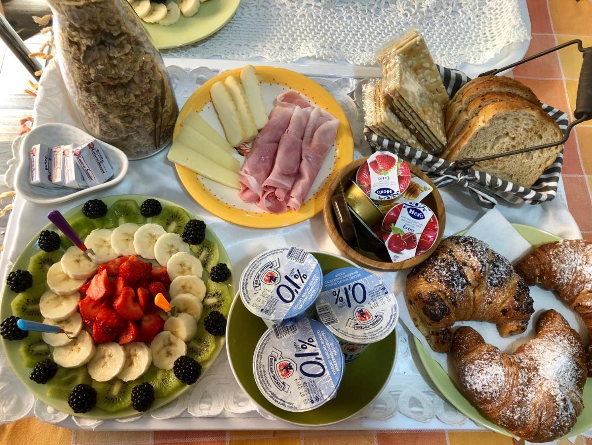B&B Roomantic & Piscina Idromassaggio Cefalù Eksteriør billede
