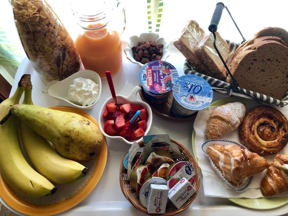 B&B Roomantic & Piscina Idromassaggio Cefalù Eksteriør billede