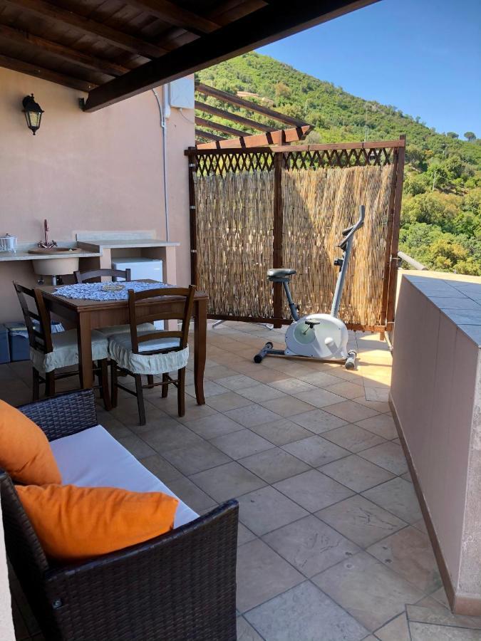 B&B Roomantic & Piscina Idromassaggio Cefalù Eksteriør billede