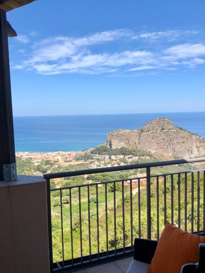B&B Roomantic & Piscina Idromassaggio Cefalù Eksteriør billede