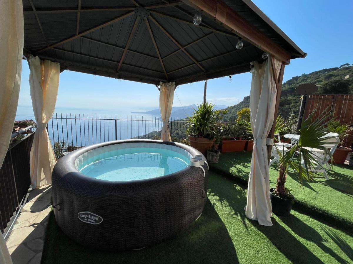 B&B Roomantic & Piscina Idromassaggio Cefalù Eksteriør billede