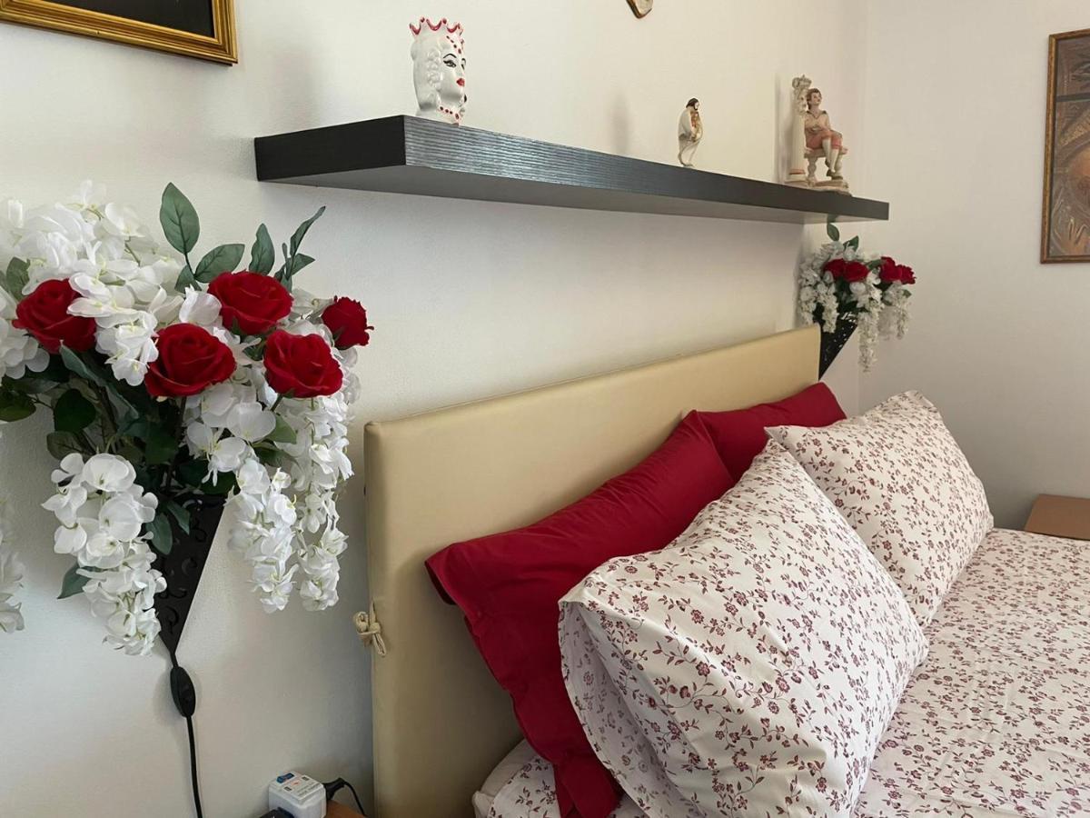 B&B Roomantic & Piscina Idromassaggio Cefalù Eksteriør billede